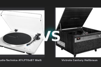 Vergleich: Audio-Technica AT-LP70xBT Weiß vs Victrola Century Hellbraun - Audio-Technica AT-LP70xBT vs. Victrola Century: Zwei Welten treffen aufeinander