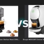Vergleich: De'Longhi Nespresso Vertuo Next ENV120.GY vs Krups NESCAFÉ Dolce Gusto NEO Caffè YY5677 - De'Longhi Vertuo Next vs. Krups Dolce Gusto NEO: Der Kapsel-Krieg 2026